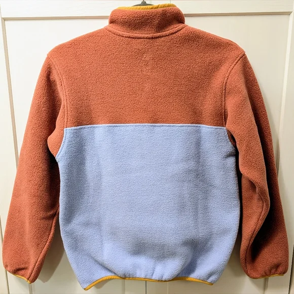 PATAGONIA, Lightweight Synchilla Snap-T Fleece Pullover, Pale Periwinkle - Picture 3 of 6